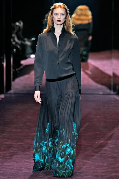 Look 33
